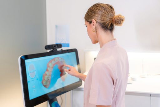 Digital & Cosmetic Dentistry